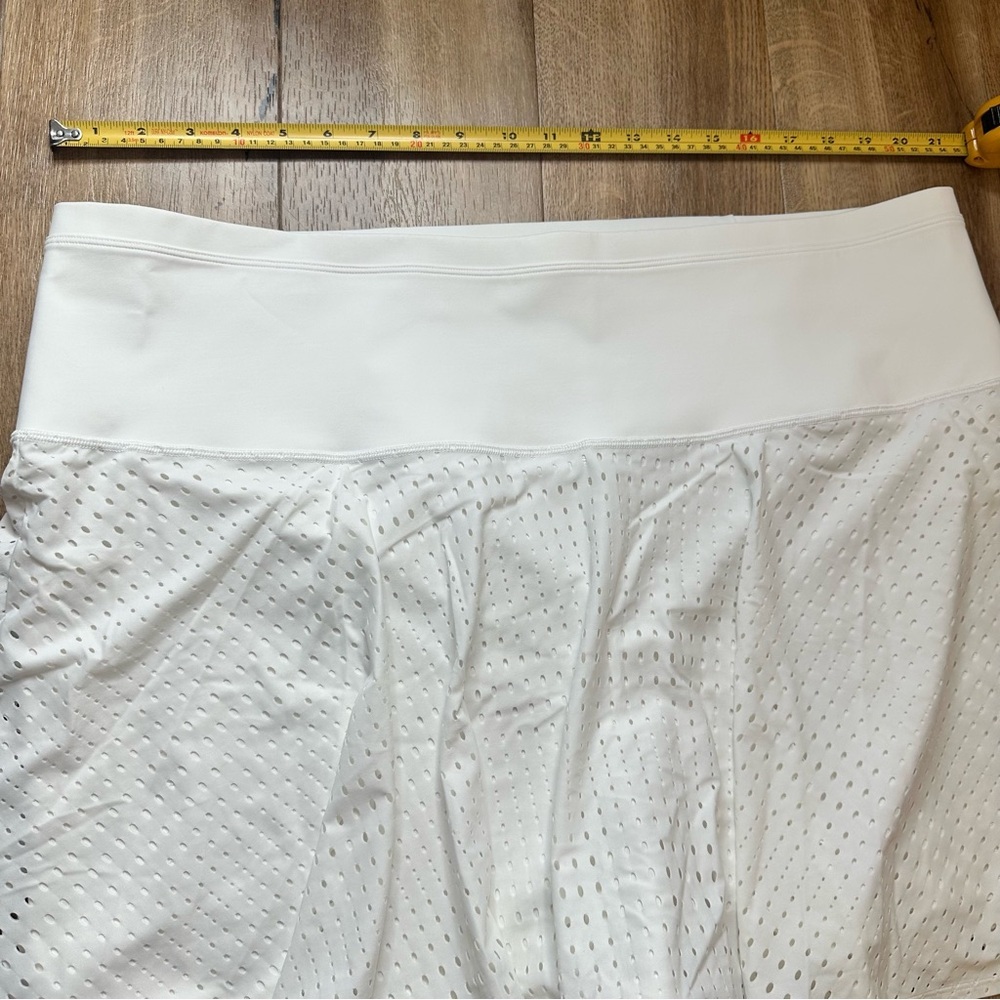 Athleta A-Game 14" White Skort Size 3X - Picture 12 of 16